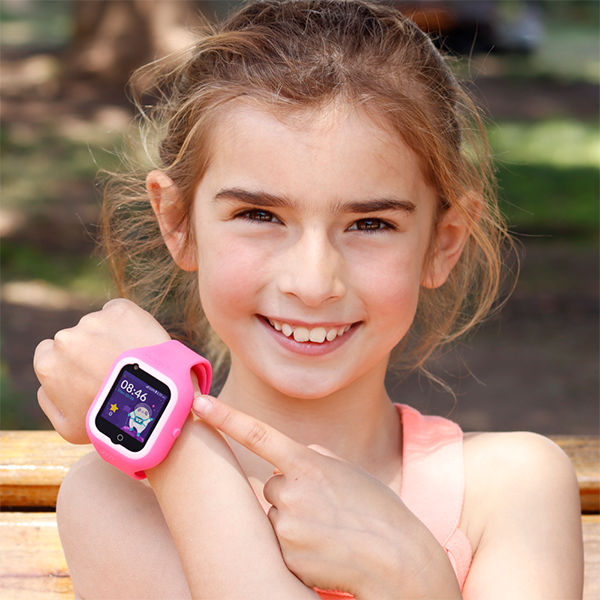 soymomo-kinder-smartwatch-space-2-0-rosa-junge